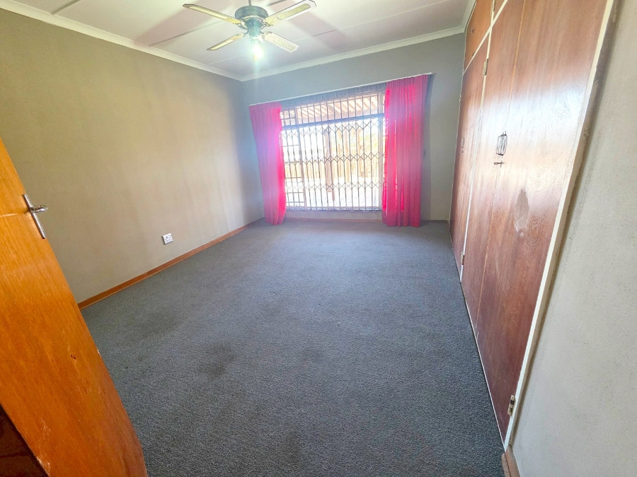 3 Bedroom Property for Sale in Oranjeville Free State